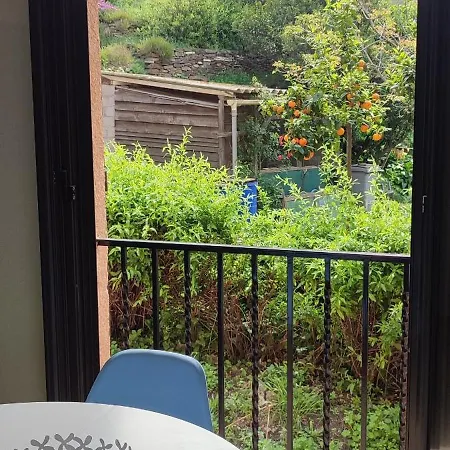 Au Faubourg T2 A 3min Des Plages, Clim, Avec Petit Parking 콜리우르